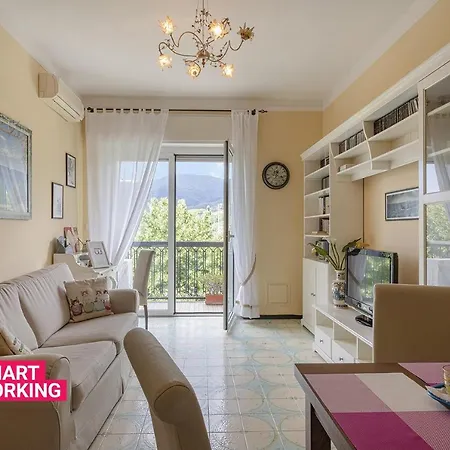 Un Balcone Sulle Colline Di By Wonderful Italy